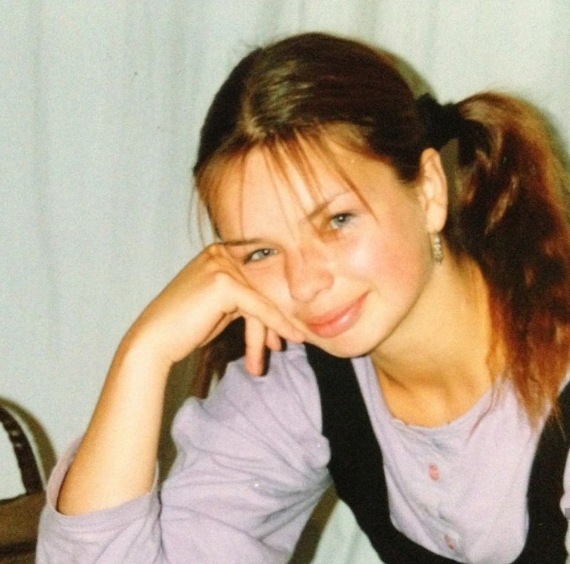 Вымахал 2-метровым красавцем: Как выглядит сын Алисы Гребенщиковой, от которого отказался отец