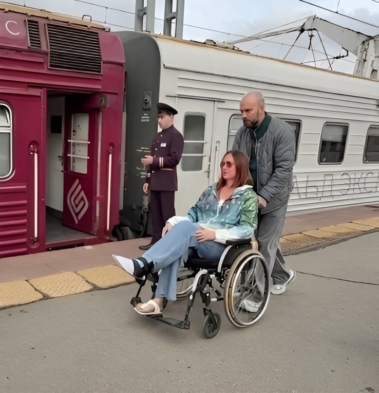 Могла стать моделью во Франции, но оказалась в инвалидном кресле. Что стало с Ириной Безруковой и кто ее новый мужчина?