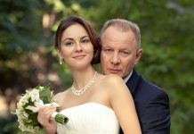 К 40 годам не стала мамой, смеялись над фамилией, попала под санкции. Как сегодня живёт актриса Марина Коняшкина