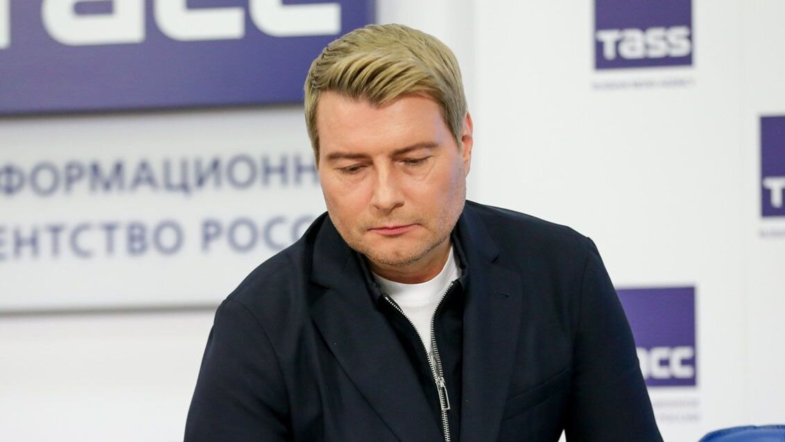 Опухшее лицо, стал не похож сам на себя: Как изменился Николай Басков из-за проблем со здоровьем?