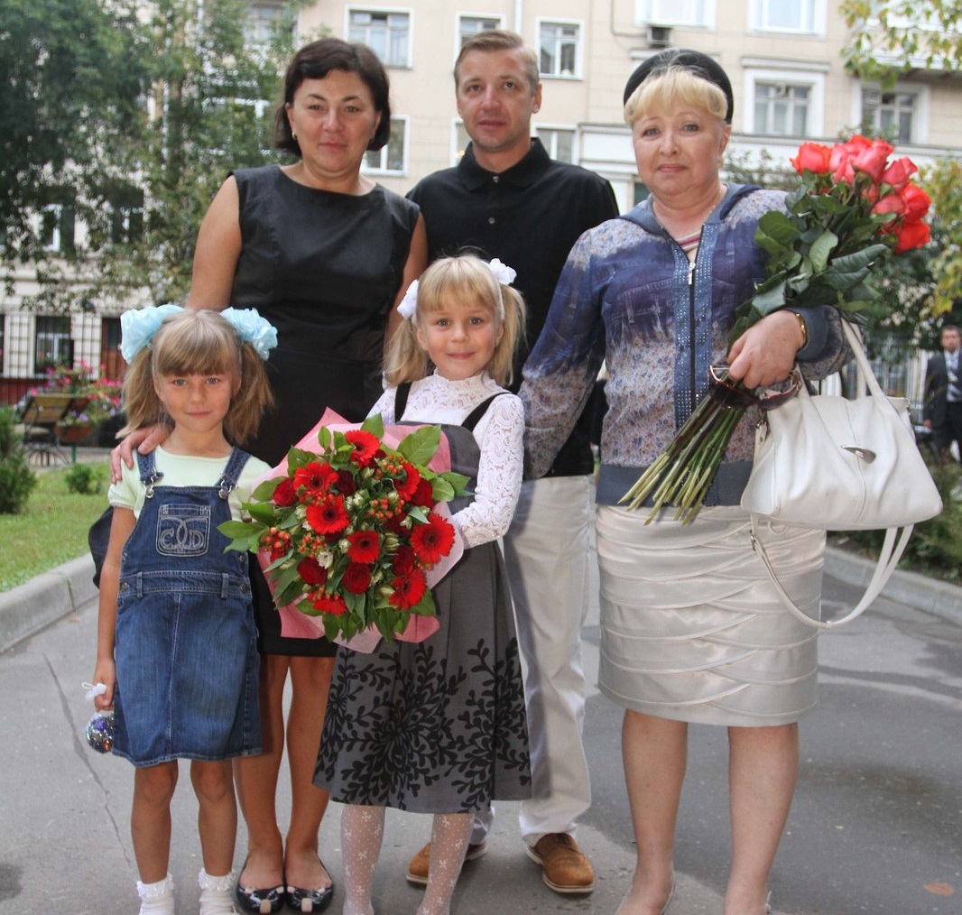3 месяца не выходила из дома после ухода мужа, в 77 лет живёт в одиночестве: Как живёт Анна Фроловцева