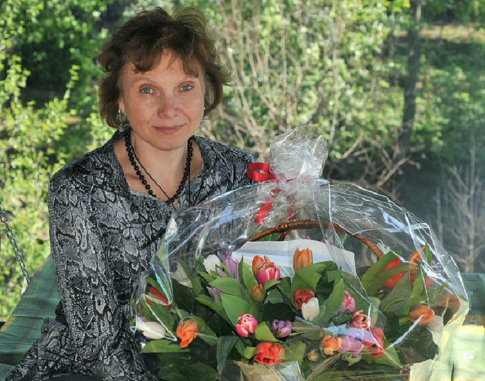 Миллионы, квартиры и судебные тяжбы: как живёт молодая вдова Сергея Доренко и кому досталось наследство ведущего