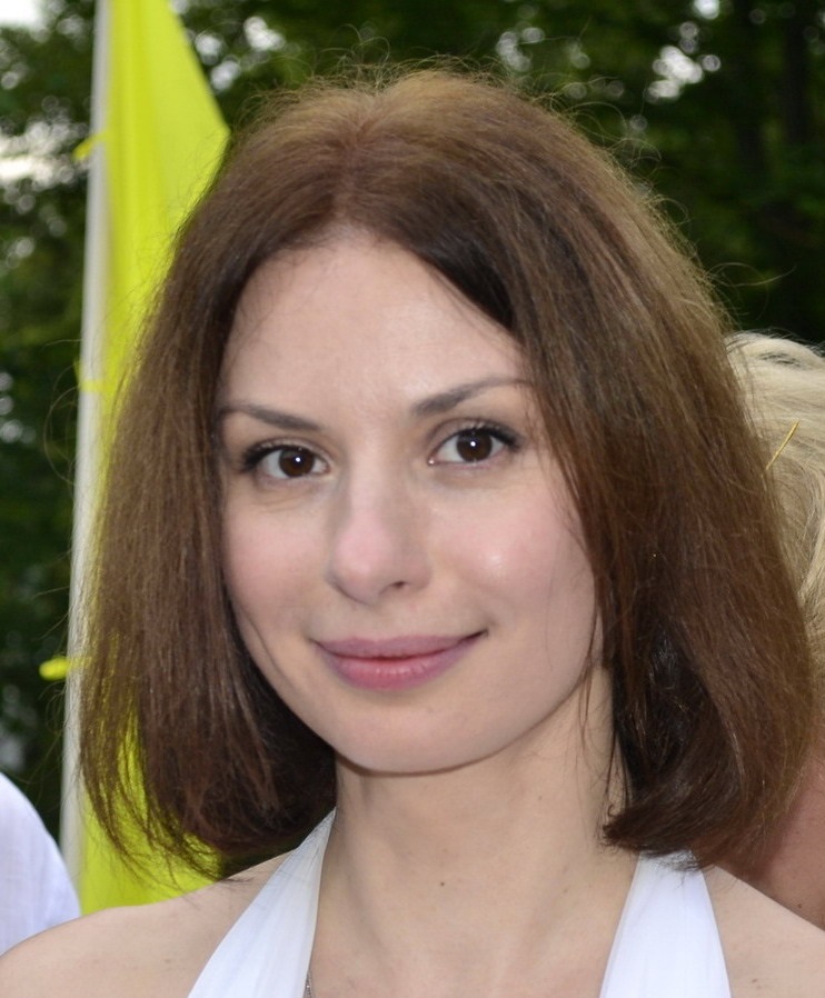 4 дня искала пропавшего мужа, а в трубке услышала женский голос: куда пропала 54-летняя Ирина Лачина и кто её муж
