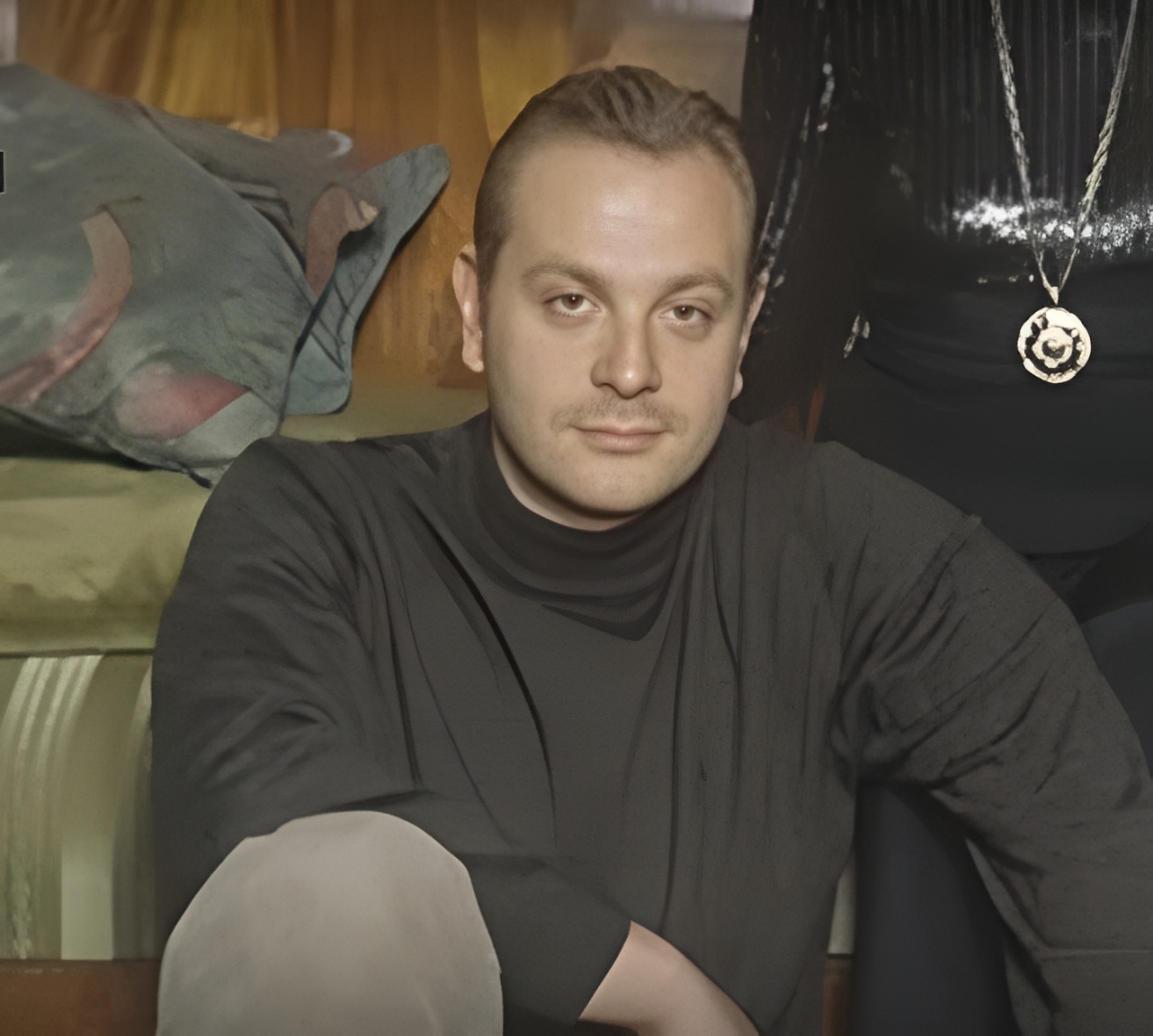 Встала на сторону внуков в борьбе за квартиру с собственной дочерью, а сын получил реальный срок. Людмиле Максаковой 85
