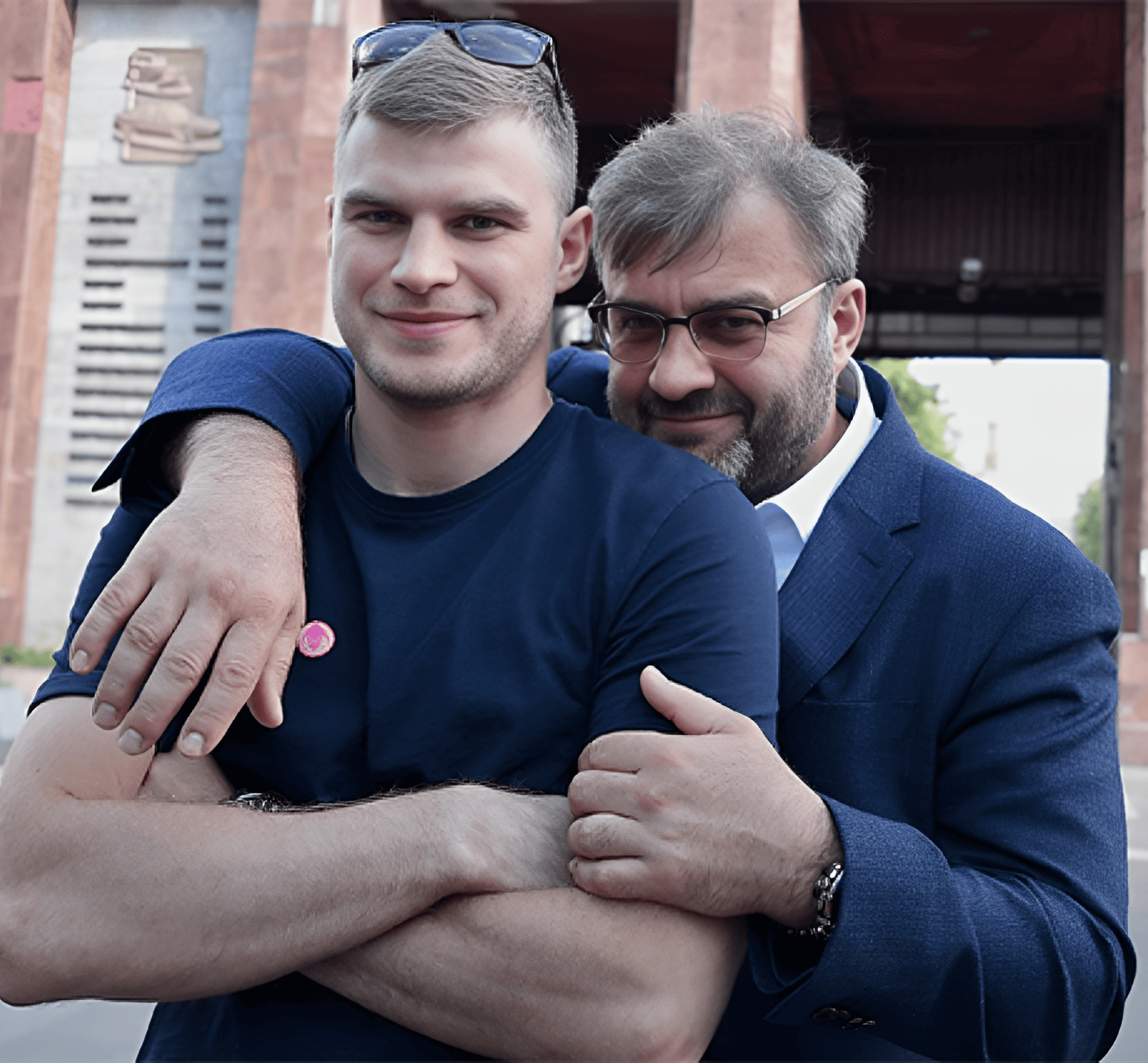 В 5 лет потерял маму, а в 19 лет впервые встретился с отцом: как живёт внебрачный сын Михаила Пореченкова