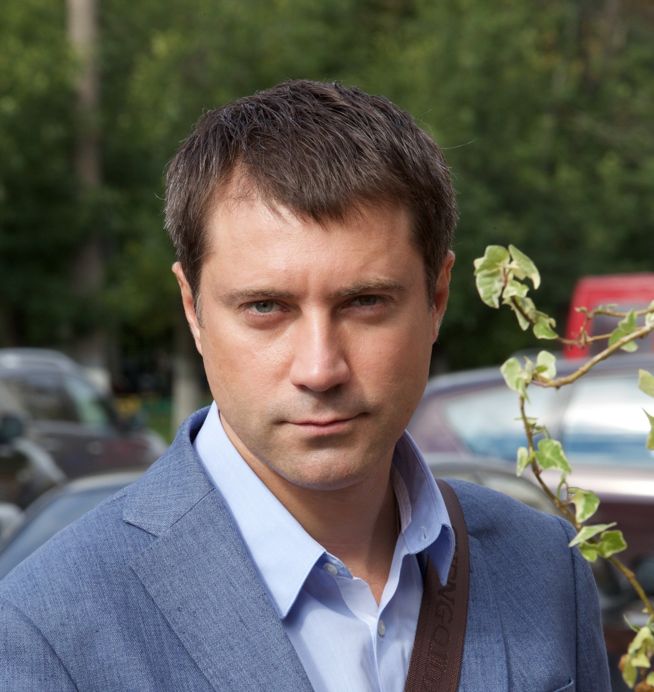 10 лет брака с актрисой, сменил фамилию и имя, скрывает новую жену: как живёт актёр Прохор Дубравин