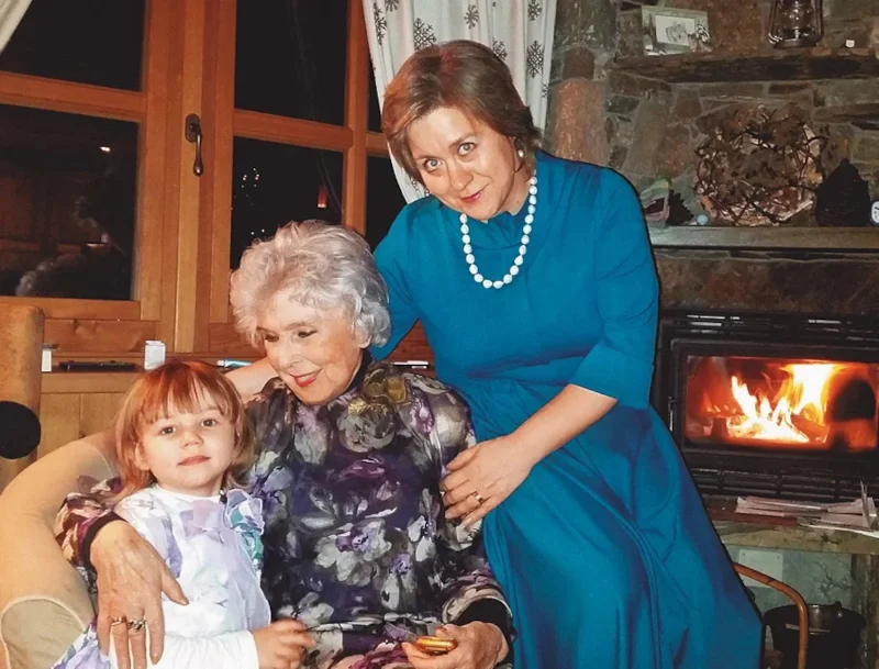 Молчал всю жизнь: Вера Васильева прожила с Ушаковым 56 лет и лишь после его ухода узнала тайну бездетности