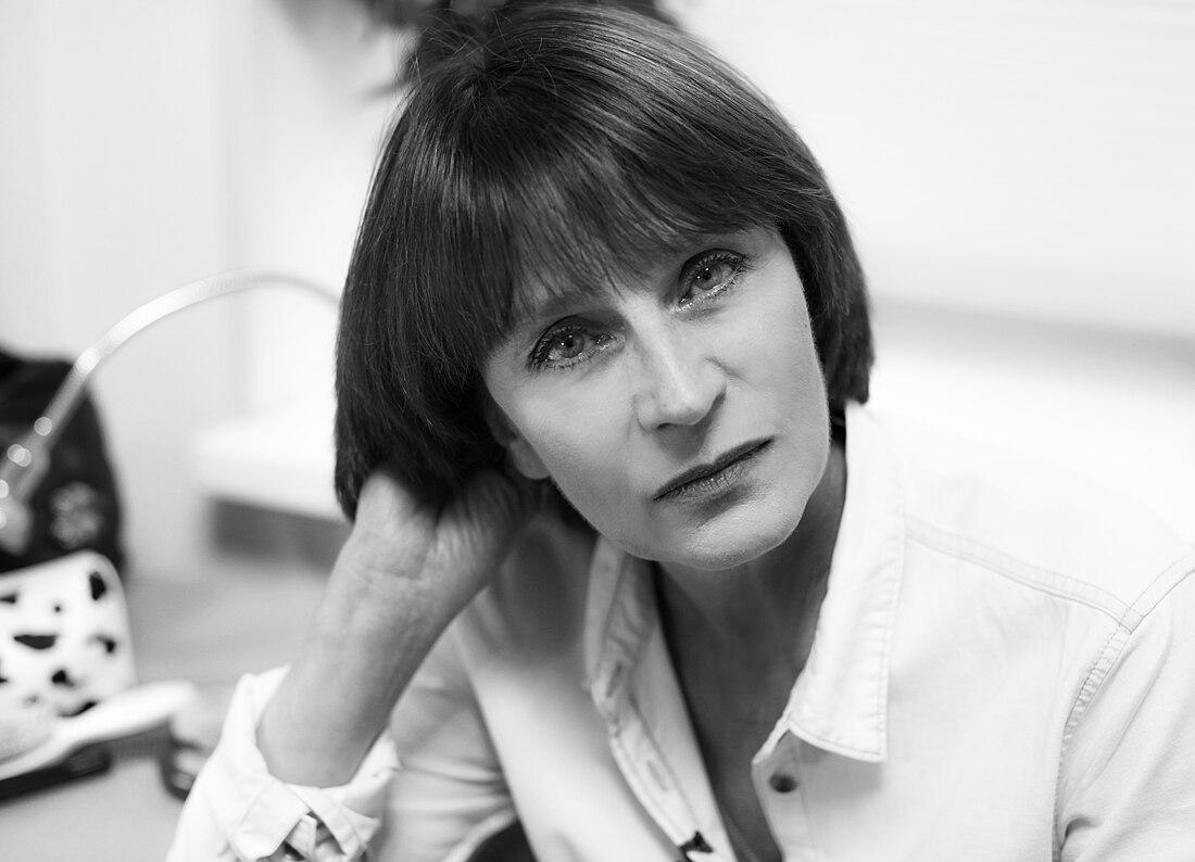 Как живёт 70-летняя Елена Сафонова - главная «мать-одиночка» советского кино, которую теперь не узнают