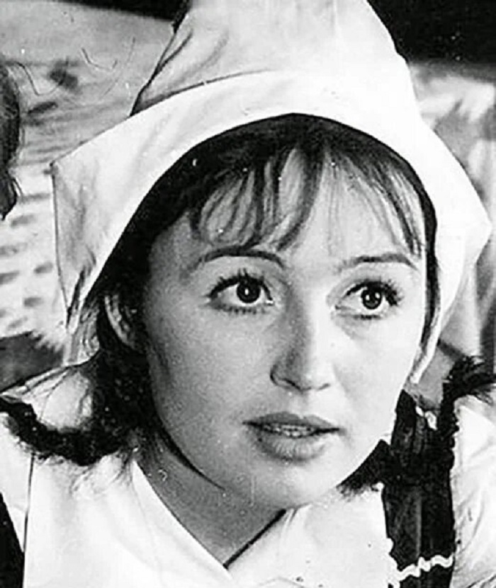 Похоронила мужа, сына и дочь, а сегодня живёт с зятем и внучкой: что стало с матерью Анастасии Заворотнюк