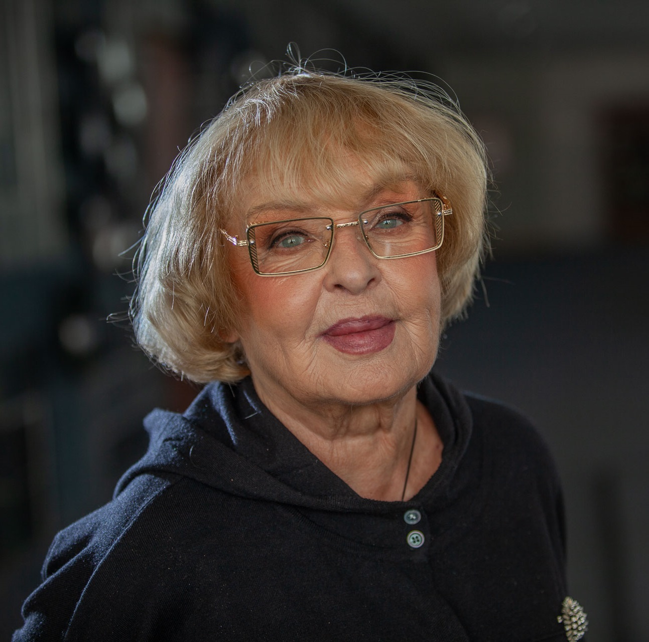 «В России меня любили больше»: что осталось от прежней жизни 89-летней Ады Роговцевой и как сейчас живёт актриса