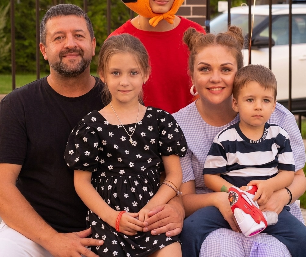 Потеряла первую любовь, родила двоих детей и набрала 30 кг. Куда пропала Марина Девятова