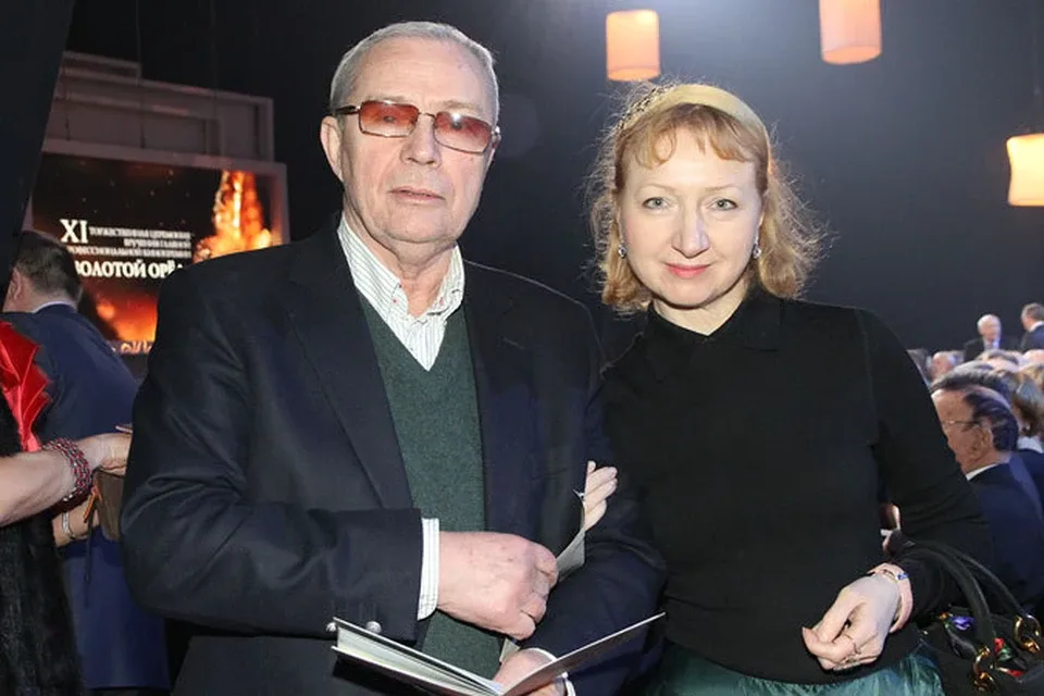 Потерял первую жену, отдал сына в интернат и нашёл спасение в живописи: как живёт 87-летний Лев Прыгунов