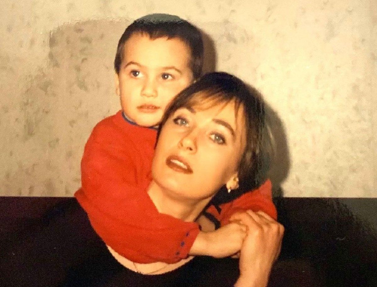 Считала сына некрасивым, а он отказывался называть Гузееву мамой: как живёт 34-летний Георгий Толордава