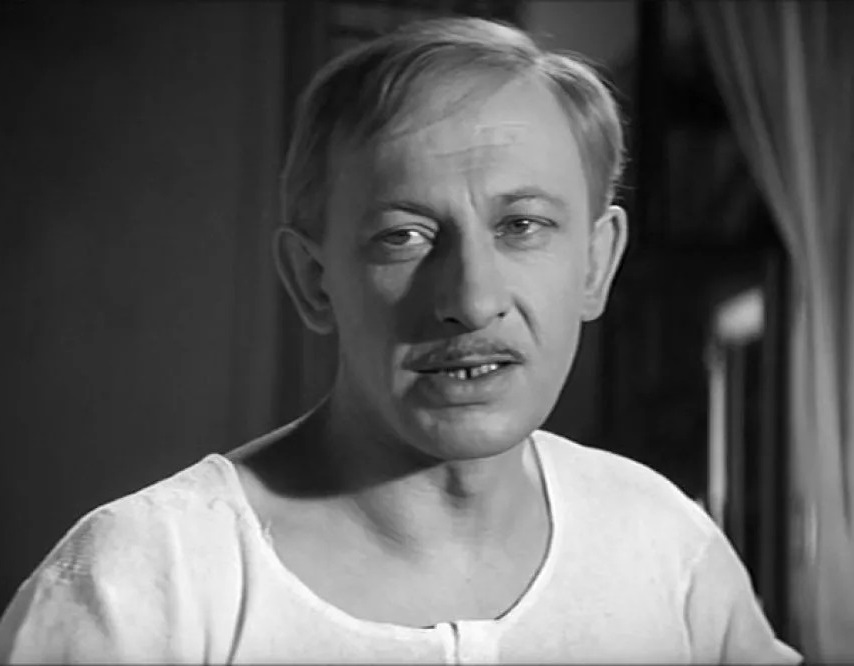 Три женщины, разбитая дружба с Ефремовым и последний полет в Лондон: печальная судьба Евстигнеева
