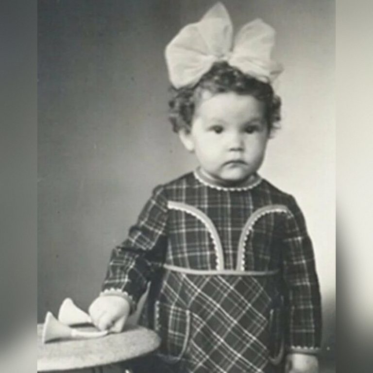 Муж не выдержал болезни сына, а счастье нашла с пенсионером на 28 лет старше: куда пропала Татьяна Абрамова