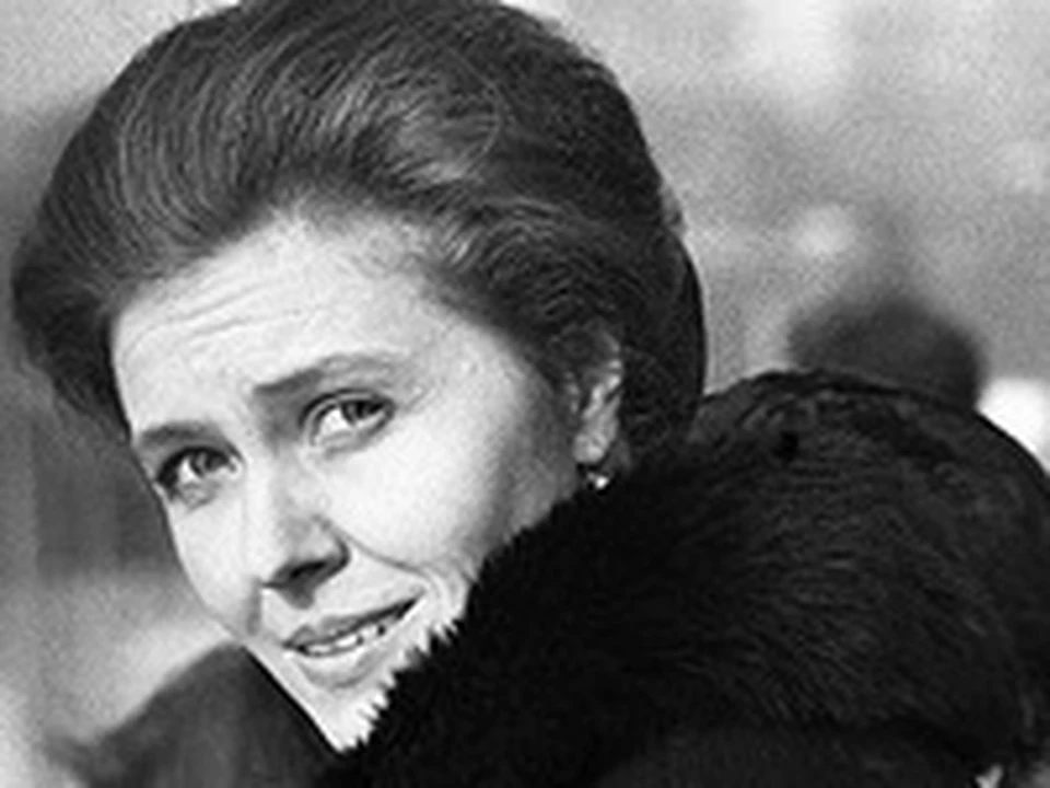Была любимым доктором страны, но исчезла с экранов в 90-е из-за принципов: что стало с Юлией Белянчиковой