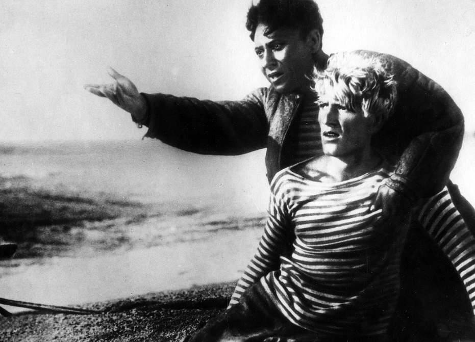 Перед ним извинялся Сталин, жена ушла к Ульянову, 25 лет не пил после трагедии: актёр Николай Крючков